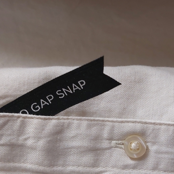 Lee Blouse sz Lg Ecru (each) Only One Left. - Picture 8 of 13